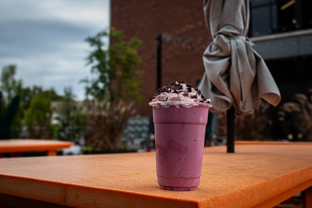 MIDNIGHT BRAMBLE SHAKE.